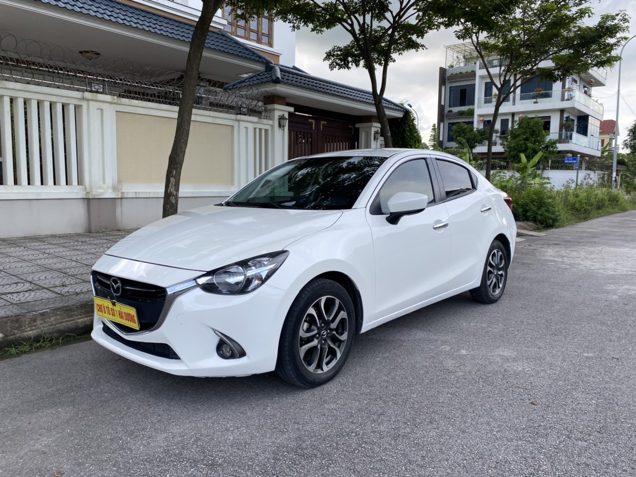 Mazda 2 sx 2018 AT